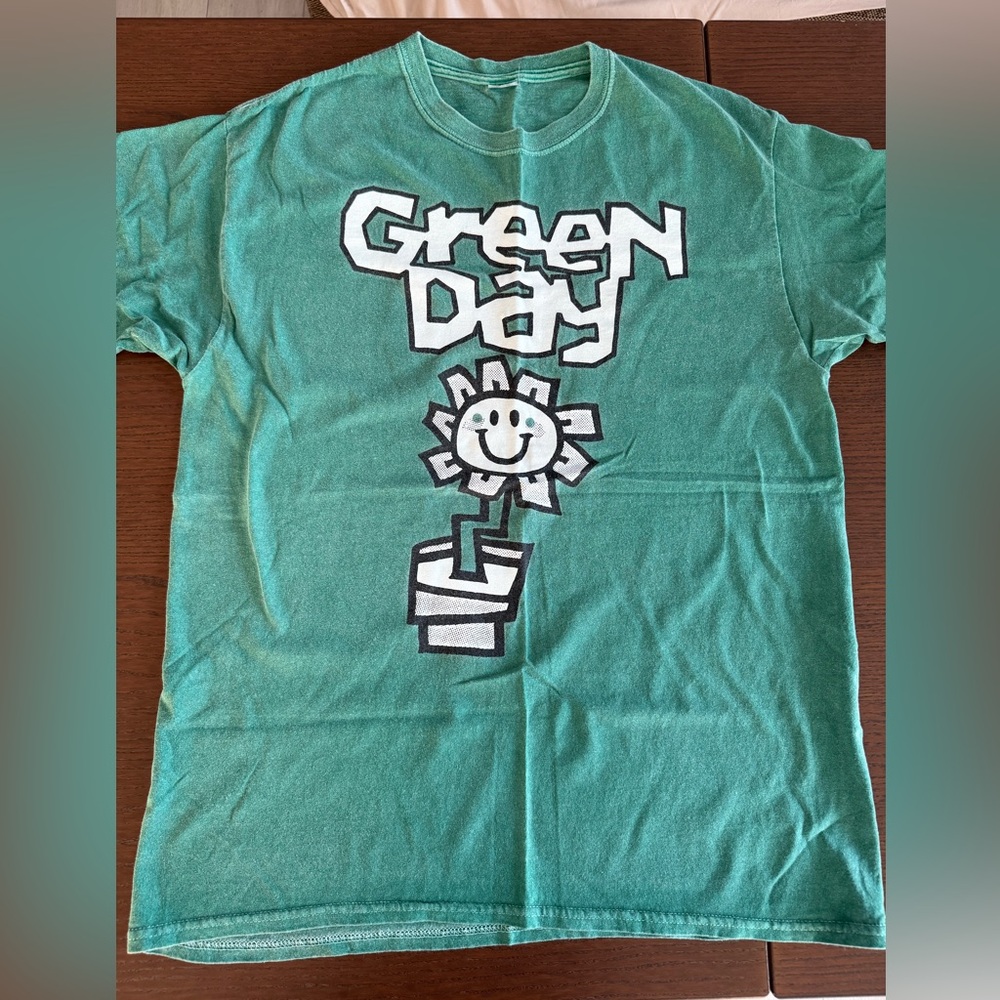 Urban outfitters Green day kerplunk tee